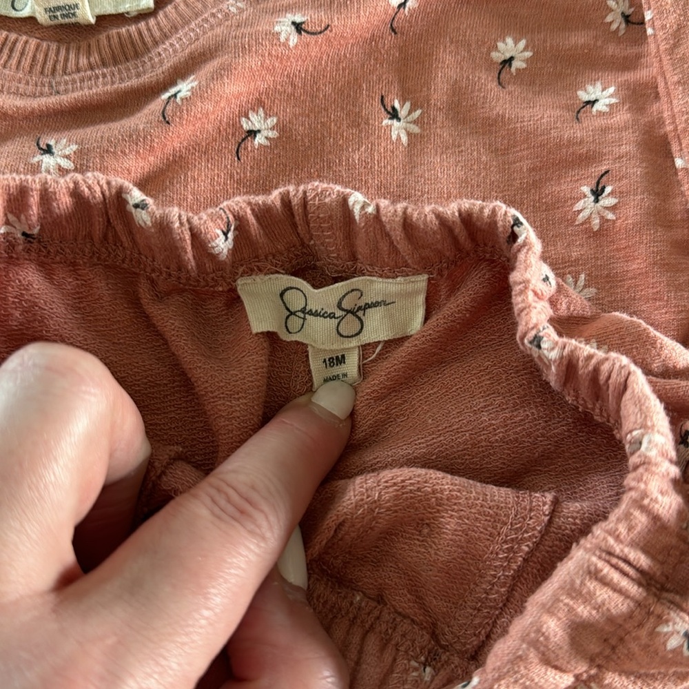 Jessica Simpson Baby Girl 3 Piece Set - Picture 8 of 10
